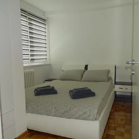 Viki Apartamento *